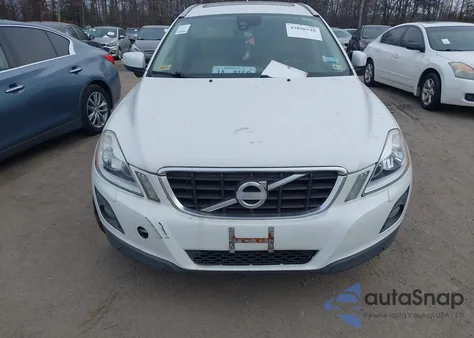 2010 Volvo Xc60 T6/T6 R-Design z USA, uszkodzony, nr VIN YV4992DZ4A2023110